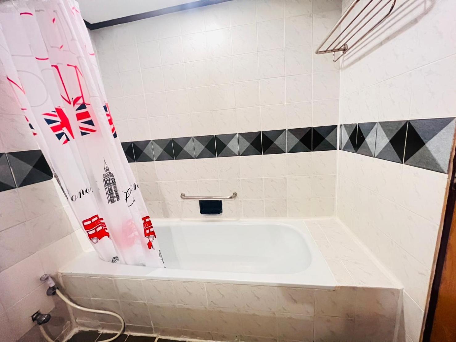 Aa Hotel Pattaya Εξωτερικό φωτογραφία